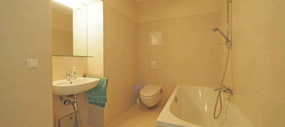 Apartamento de 3 divisões em Wahring, Austria N.º 223604 20