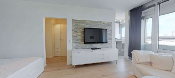 Studio in Cologne, Germany No. 317627 5