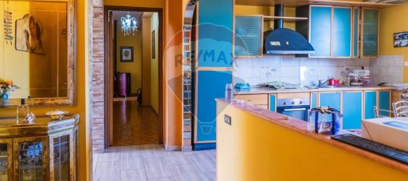 3 bedrooms Apartment in Mascalucia, Italy No. 327992 6