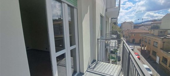 4 Schlafzimmer Wohnung in Pinerolo, Italy, Nr. 323616 16