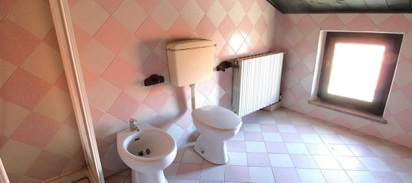 2 bedrooms Apartment in Santena, Italy No. 282536 3