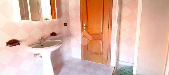 2 bedrooms Apartment in Santena, Italy No. 282536 2