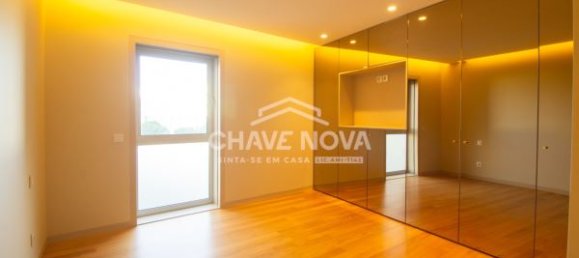 4 bedrooms Apartment in Azurara, Portugal No. 53466 20