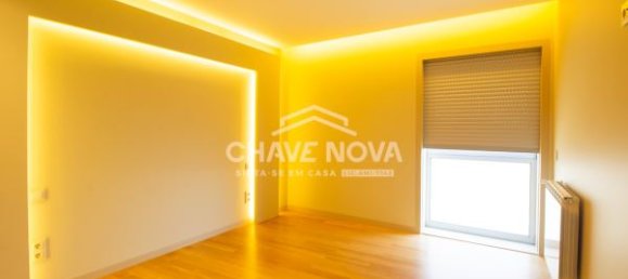 4 bedrooms Apartment in Azurara, Portugal No. 53466 23