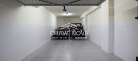 4 bedrooms Apartment in Azurara, Portugal No. 53466 15