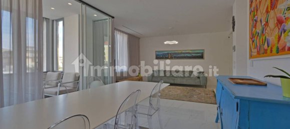 Apartamento de 3 dormitorios en Alassio, Italy No. 39583 3