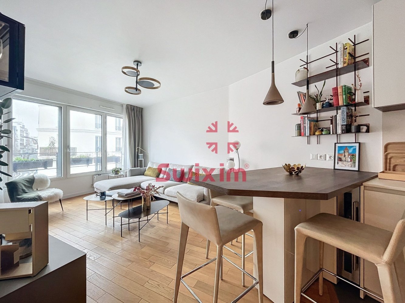 2 bedrooms Apartment in Paris, France No. 164476