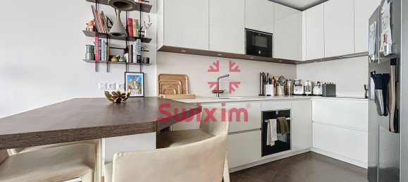 2 bedrooms Apartment in Paris, France No. 164476 4