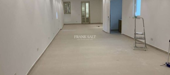 Apartamento T3 em Saint Julian's, Malta N.º 4765 2