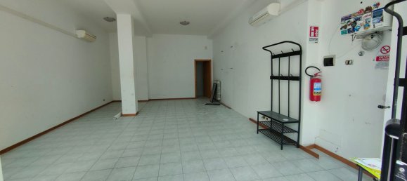 Propiedad comercial en Chieti, Italy 51 m² No. 106128 4