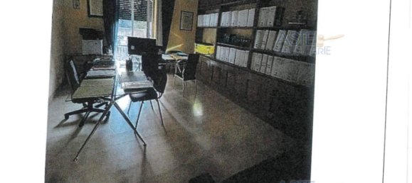 5 rooms Apartment in Naples, Italy No. 261170 11