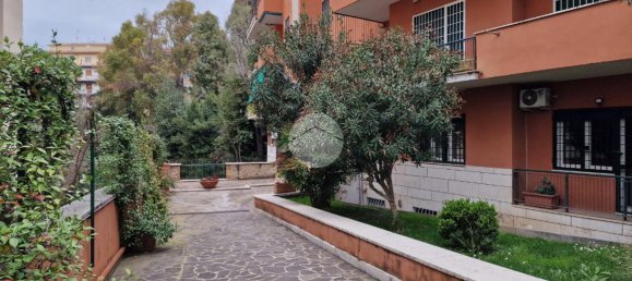 3-salle Appartement à Rome, Italy No. 19772 2