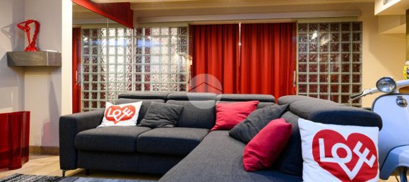 3-salle Appartement à Rome, Italy No. 19772 14