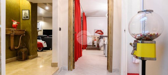 3-salle Appartement à Rome, Italy No. 19772 15