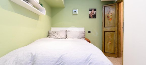 3-salle Appartement à Rome, Italy No. 19772 24