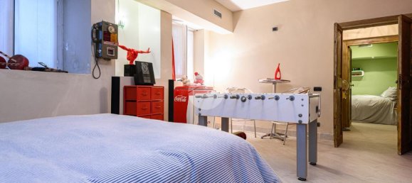 3-salle Appartement à Rome, Italy No. 19772 18