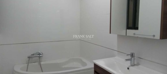 3 bedrooms Apartment in Xaghra, Malta No. 5669 5