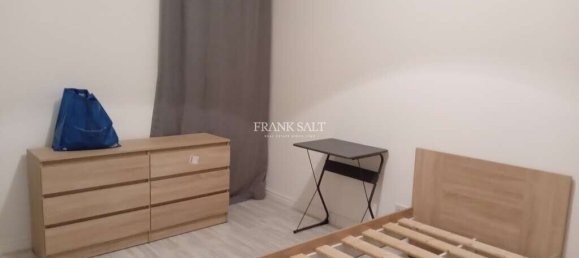 3 bedrooms Apartment in Xaghra, Malta No. 5669 10