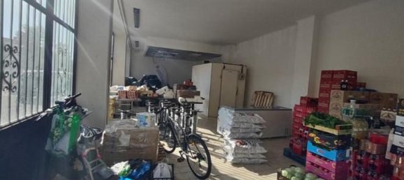 228m² Commercial property in Somma Lombardo, Italy No. 308146 6