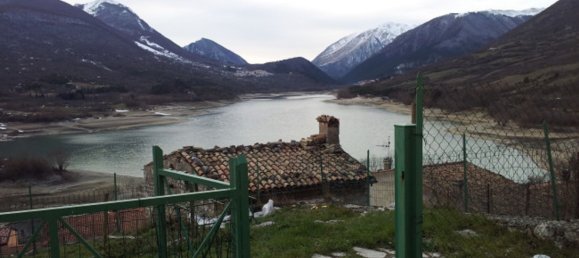 2-Zimmer Doppelhaus in Barrea, Italy, Nr. 254782 2