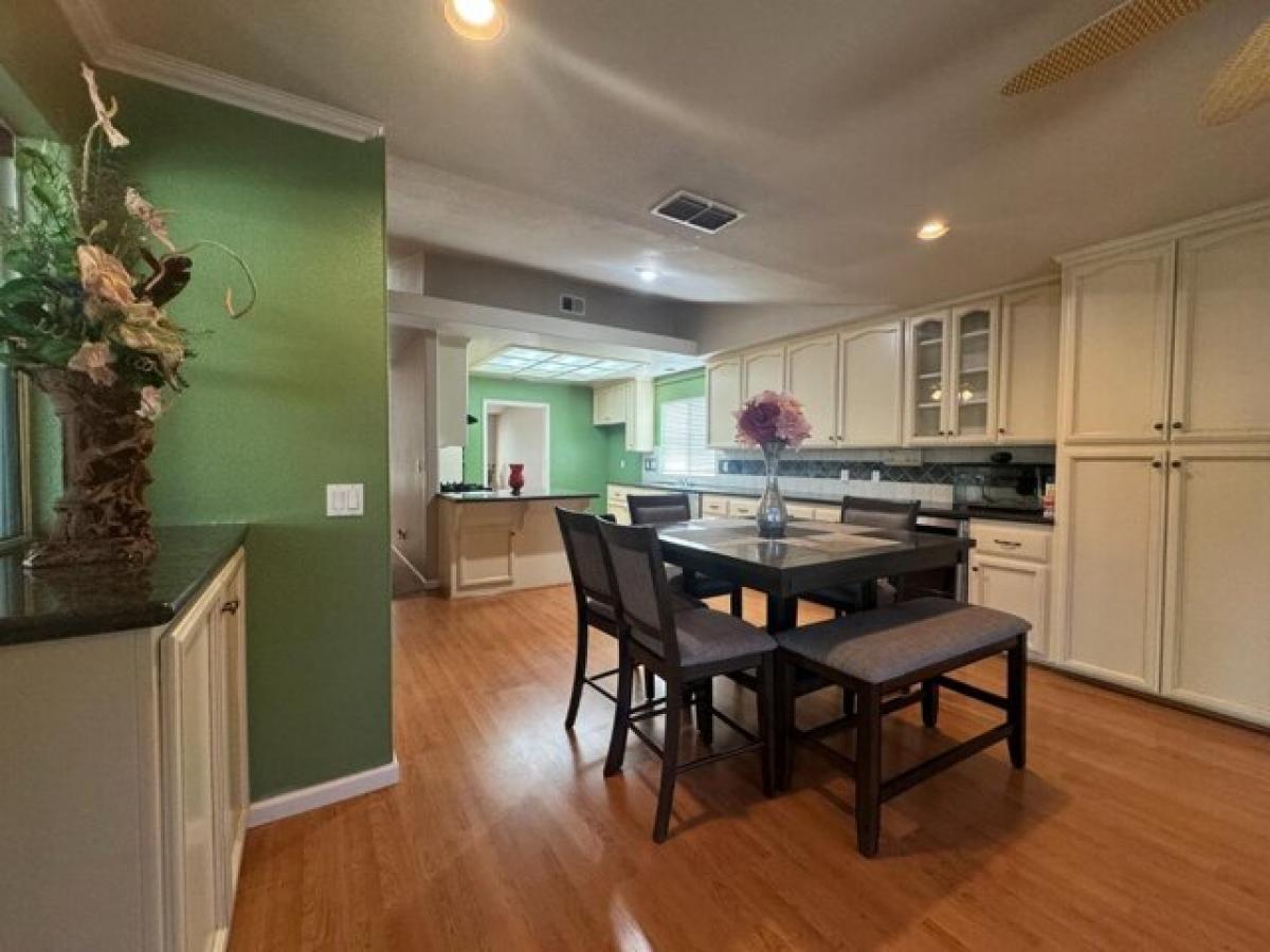 4 bedrooms House in Elk Grove, USA No. 378392