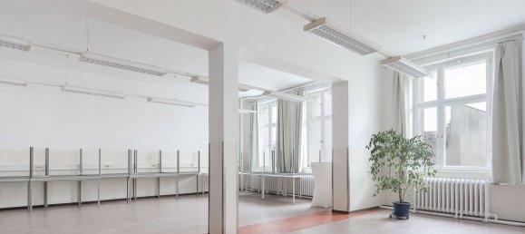 Edificio de 27 habitaciónes en Uckermark, Germany No. 22639 4