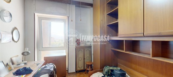 5 rooms Parking in Turin, Italy No. 291104 17