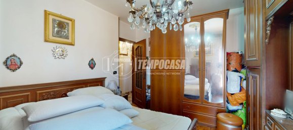5 rooms Parking in Turin, Italy No. 291104 32