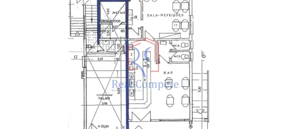 88m² Commercial property in Almada, Portugal No. 146771 15
