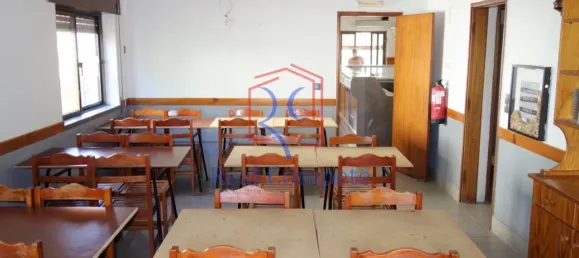 88m² Commercial property in Almada, Portugal No. 146771 5