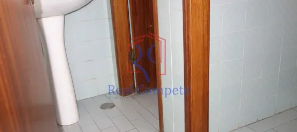 88m² Commercial property in Almada, Portugal No. 146771 10