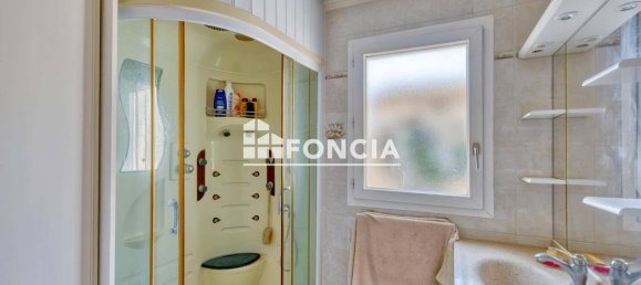 2 bedrooms House in Saint-Georges-d'Oleron, France No. 112590 7