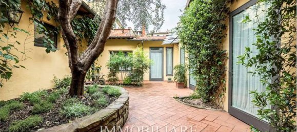 8 bedrooms Apartment in Florence, Italy No. 271497 6