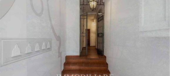 8 bedrooms Apartment in Florence, Italy No. 271497 10