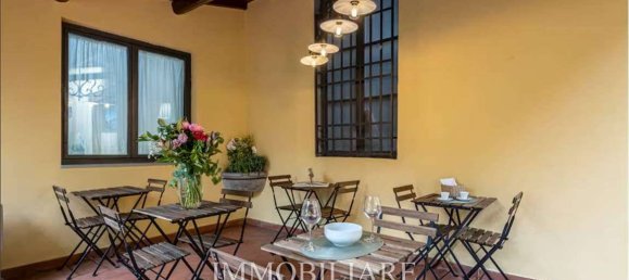 8 bedrooms Apartment in Florence, Italy No. 271497 2