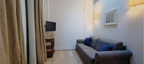 8 bedrooms Apartment in Florence, Italy No. 271497 4