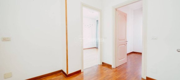 3 غرف نوم شقة في Robbio, Italy رقم 147954 21