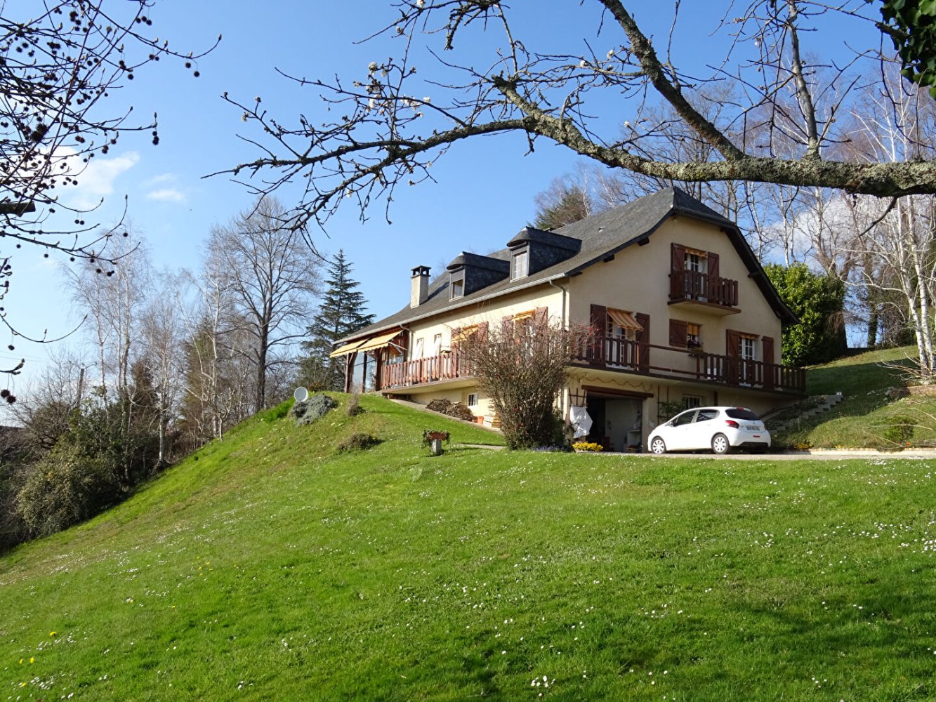 4 bedrooms House in Aubertin, France No. 100389