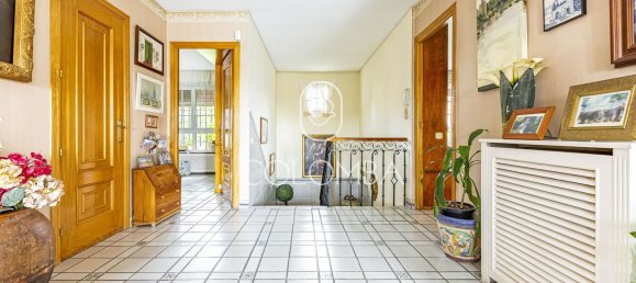 6 غرف نوم منزل في Madrid, Spain رقم 85488 31