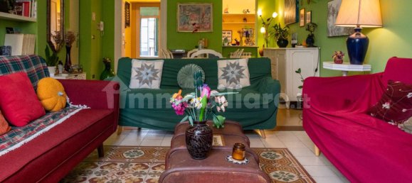 3 Schlafzimmer Wohnung in Palermo, Italy, Nr. 271062 3