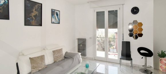 Apartamento de 3 divisões em Parabiago, Italy N.º 23143 2
