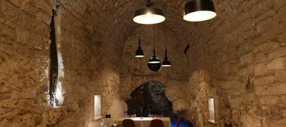 100m² Commercial property in Campobasso, Italy No. 309340 5