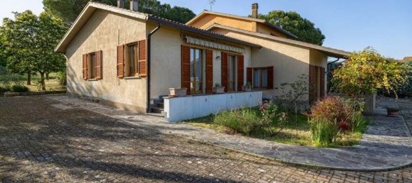 8-Zimmer Villa in Foiano della Chiana, Italy, Nr. 225233 7