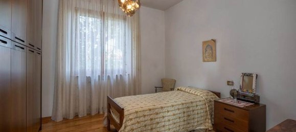 8-Zimmer Villa in Foiano della Chiana, Italy, Nr. 225233 22