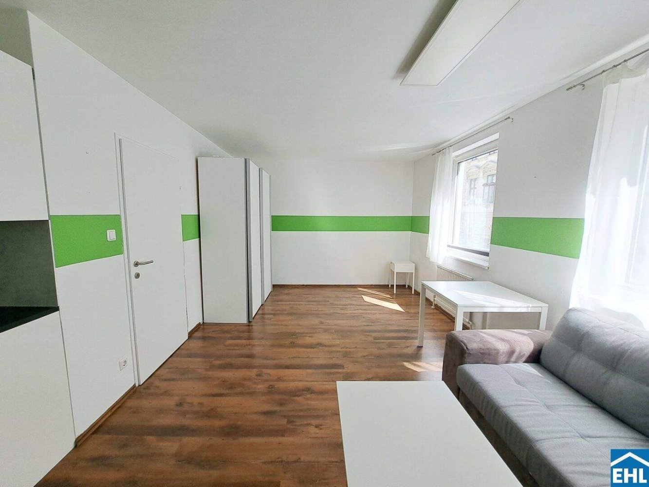 Estudio en Neubau, Austria No. 250311