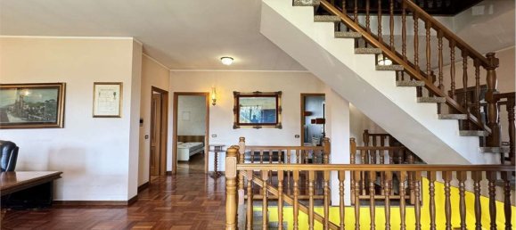 10 rooms Villa in Guanzate, Italy No. 303436 18