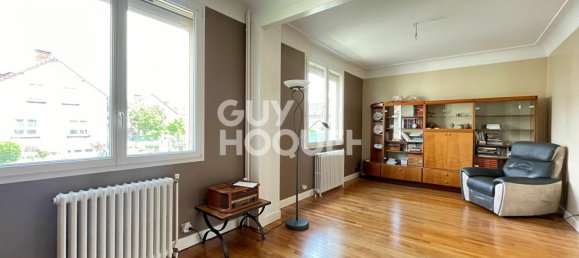 Casa de 3 dormitorios en Bourges, France No. 58960 7