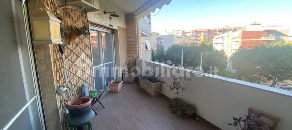 3 bedrooms Apartment in Bari, Italy No. 371115 4