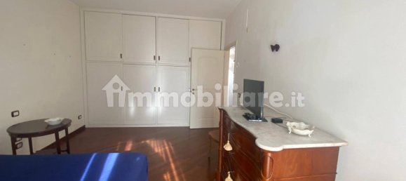 3 bedrooms Apartment in Bari, Italy No. 371115 27