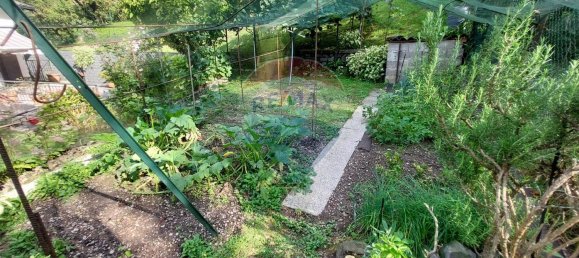 4 bedrooms House in Endine Gaiano, Italy No. 357961 21